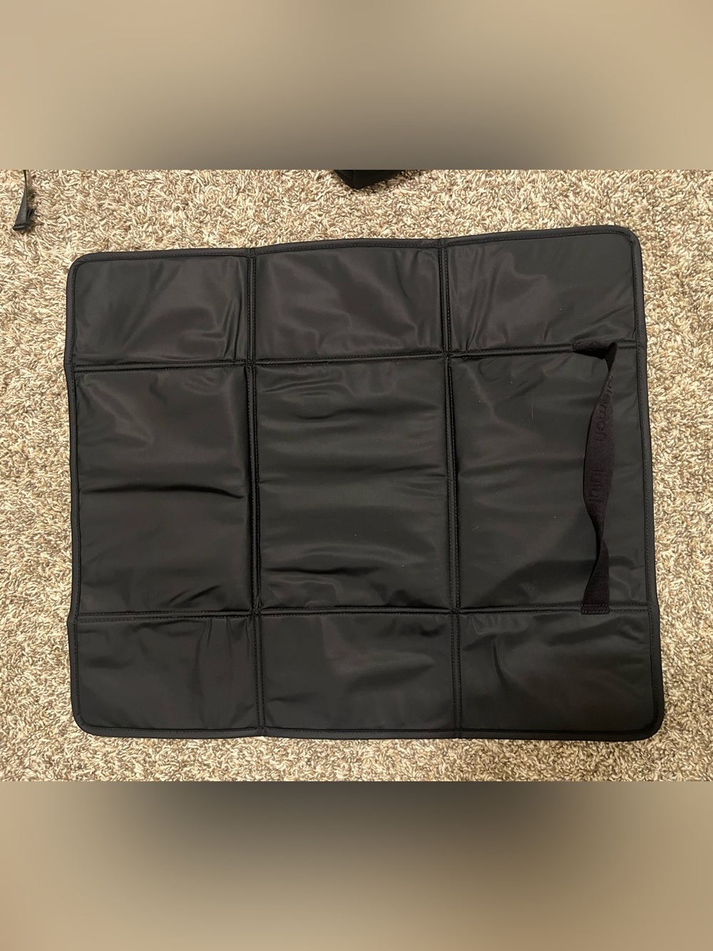 Lululemon New Parent Backpack- 17L - Picture 2 of 9